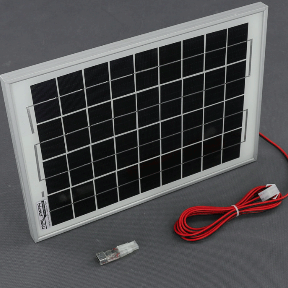 SO102 - 10W USB solární nabíječka 5V/ 3A