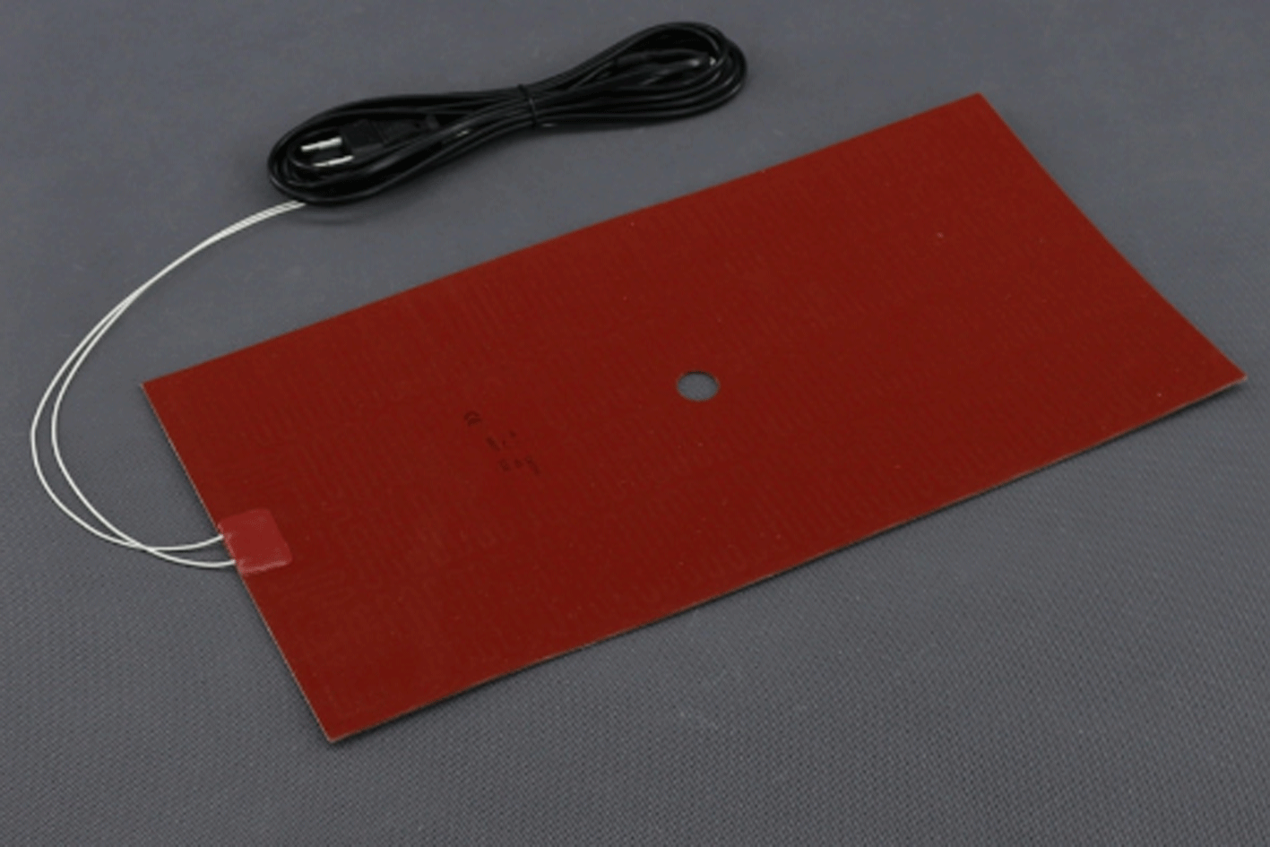 TF1316 230V/533W topná folie ohebná samolepící silikonová 400 x 200 mm