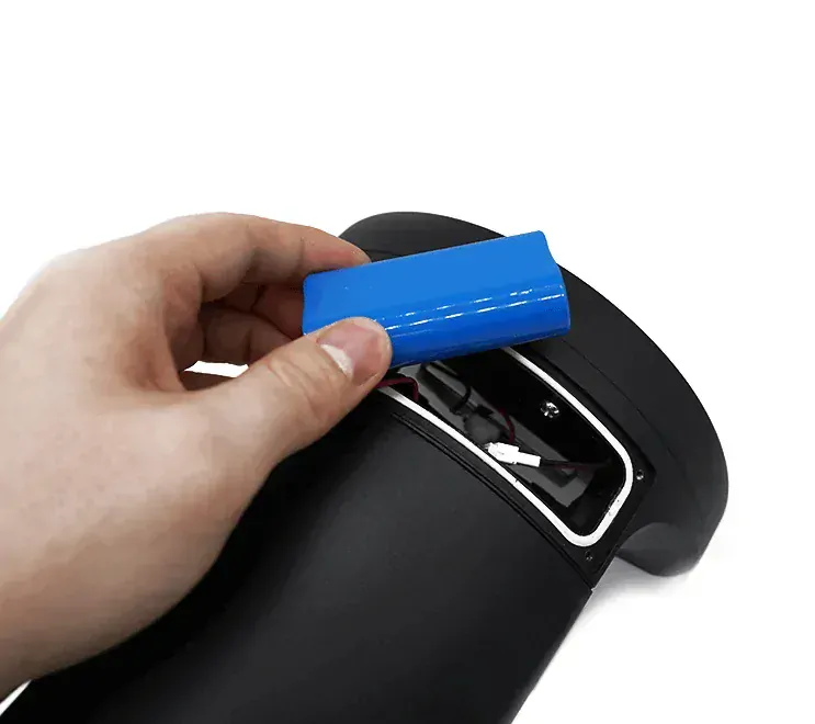 Solární senzorové sloupkové osvětlení  York 200 lumenů teplá bílá