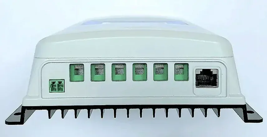 MPPT solární regulátor EPever XDS2 100VDC/ 10A série XTRA - 12/24V