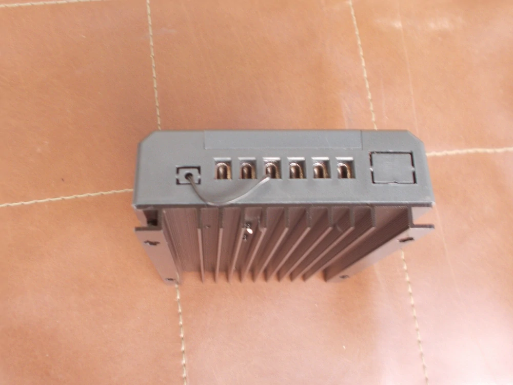 MPPT regulátor 12/24V 30 A MPJ 30A