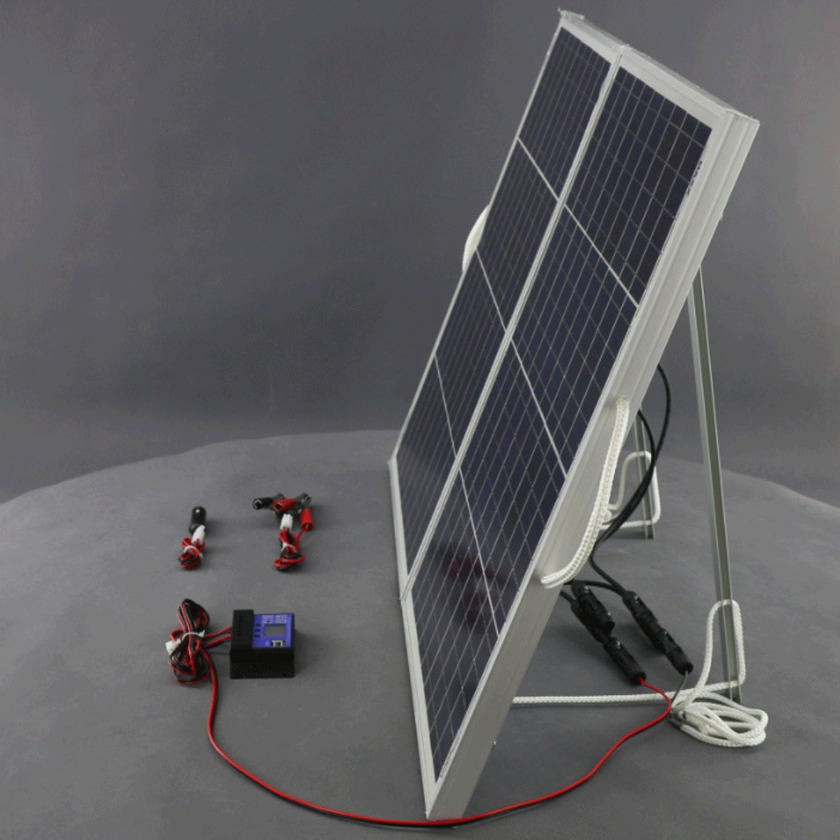SO110 - 100W/ 12V solární skládací nabíječka autobaterií