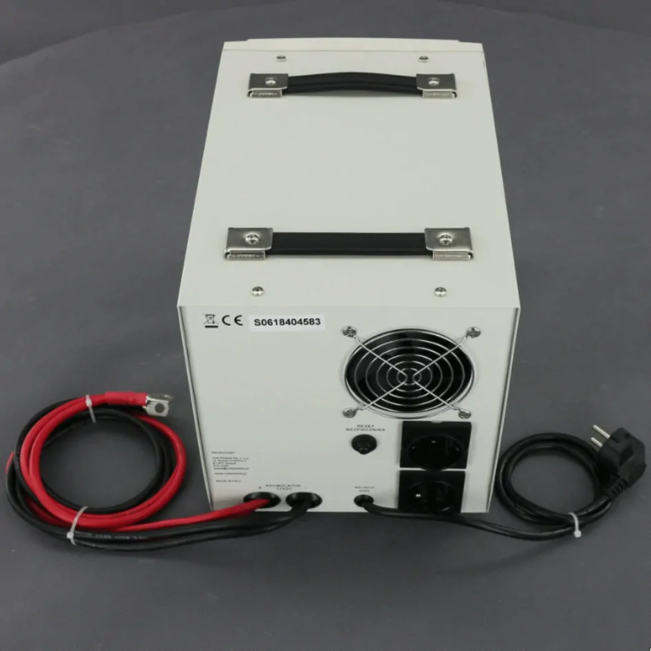 ZZ28 - 1250W/ 230V záložní zdroj sinusový, pro aku 12V (na plochu)