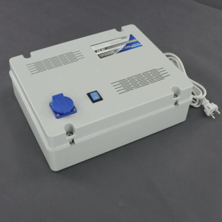 ZZ07 - záložní zdroj 230 V, 300 W s aku 12 V, na plochu